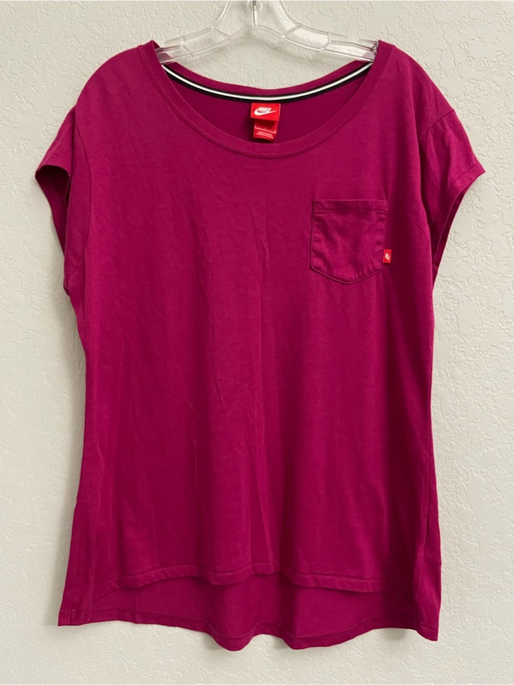 Nike Shirt Womens Large Fuchsia Everyday Training Athletic Active Gym